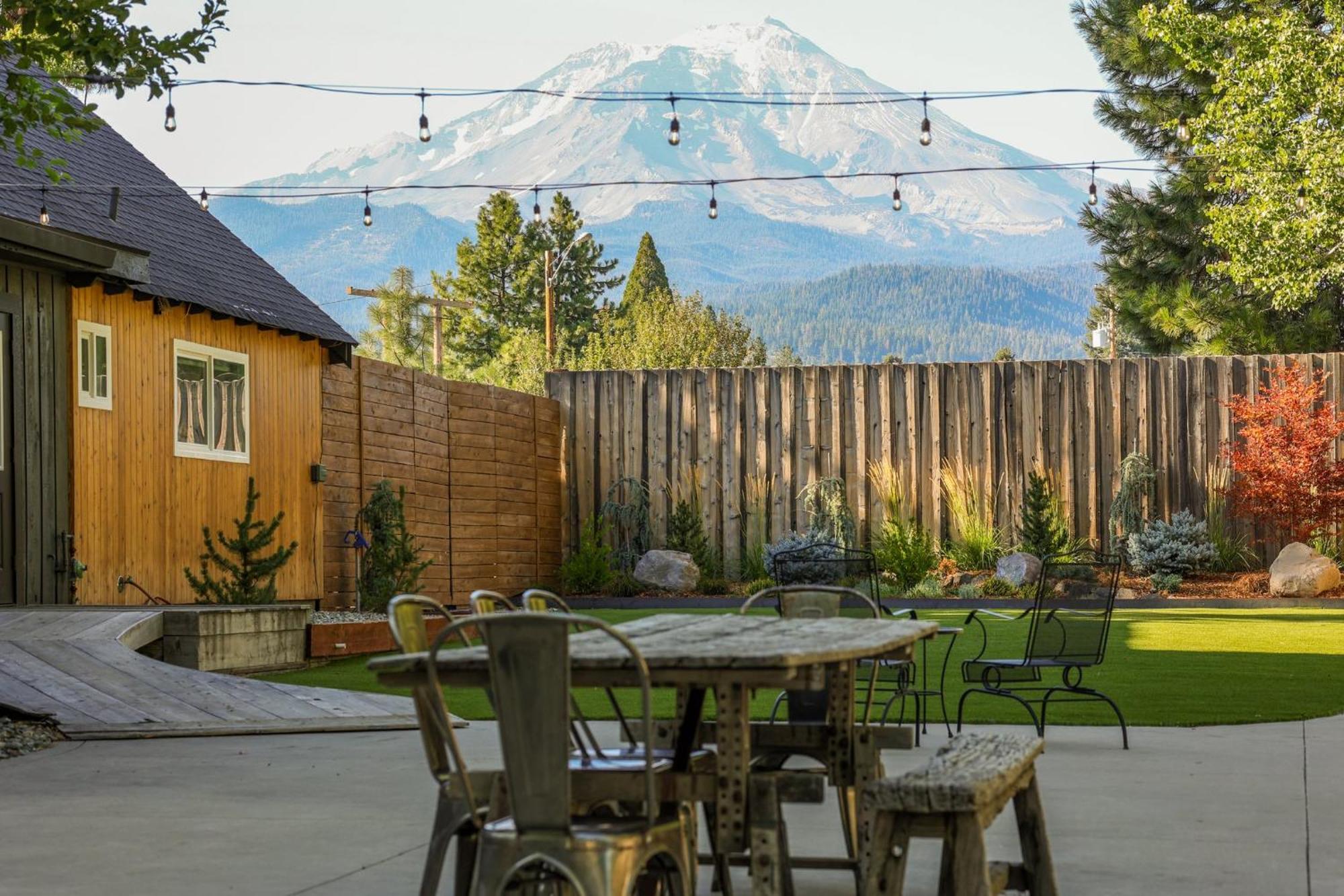 Shasta View Lodge McCloud Exterior photo